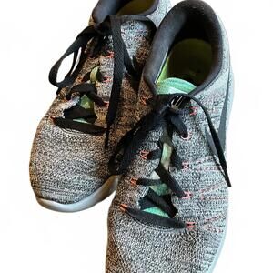 Nike Lunarepic Flyknit Women's Size 10 Running Shoes Gray